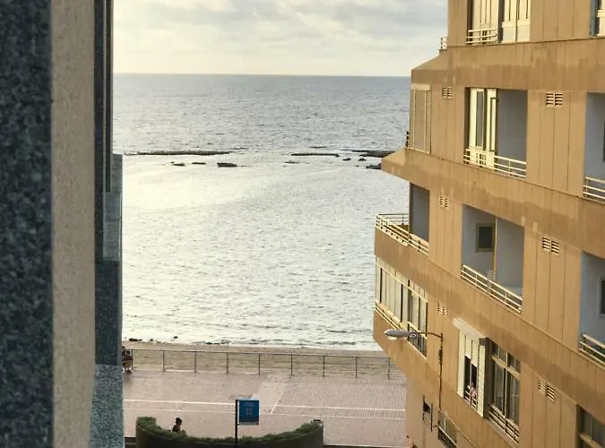 Voyage Canteras & Parking 라스팔마스